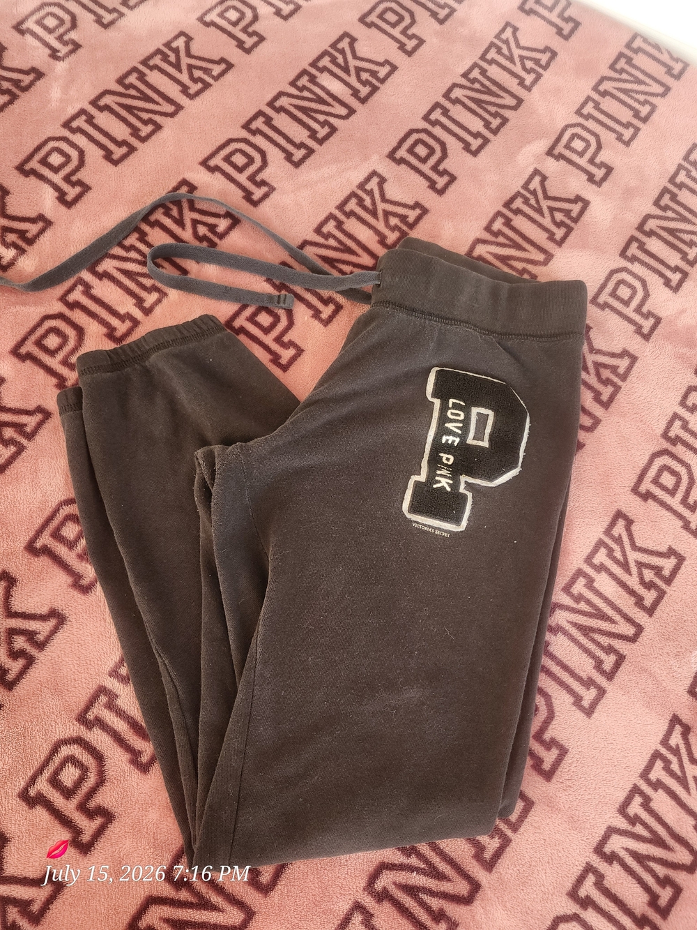 PINK Black 'P' Logo Jogger Sweatpants